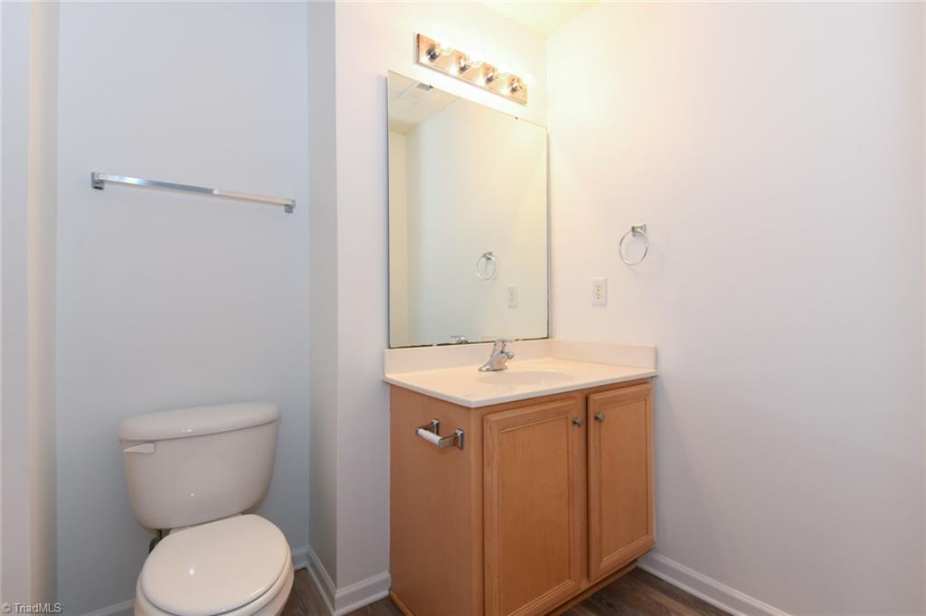 property viewer photo 28