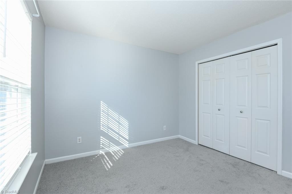 property viewer photo 32