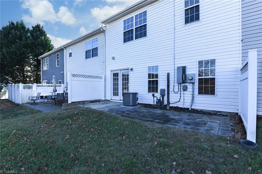 property viewer photo 40