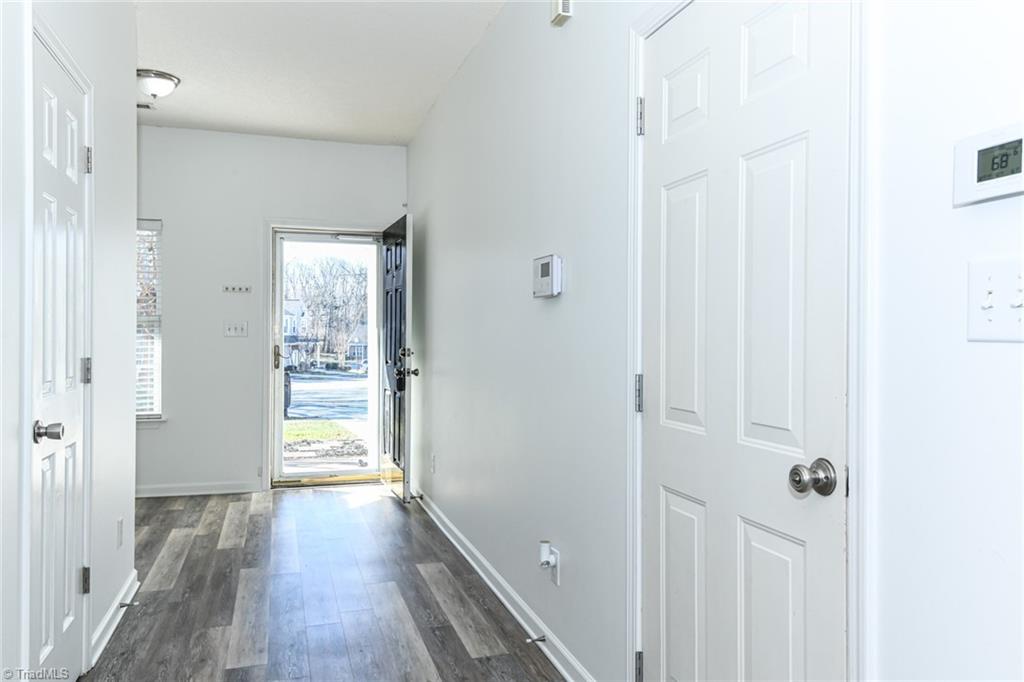 property viewer photo 5