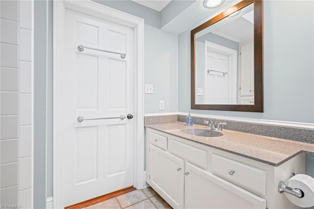 property viewer photo 22
