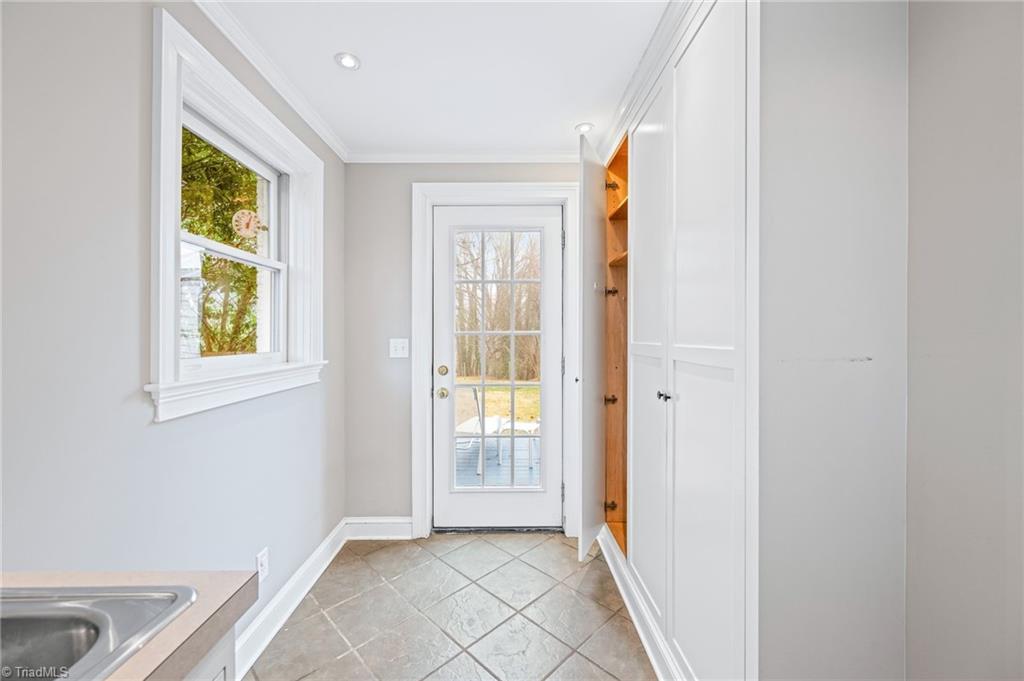 property viewer photo 29