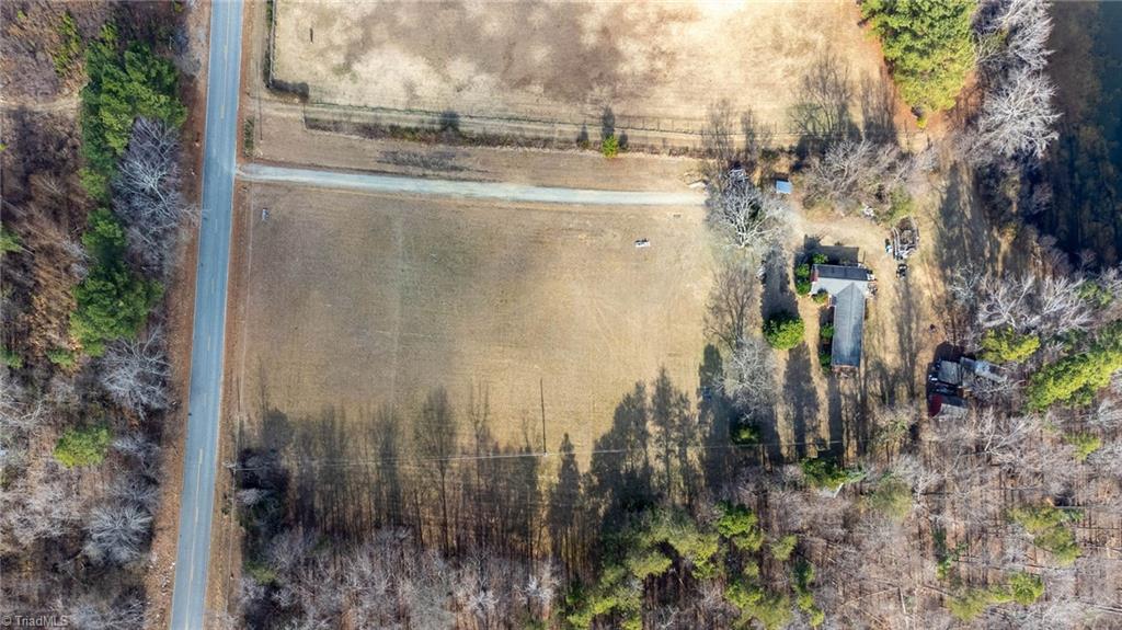 property viewer photo 35