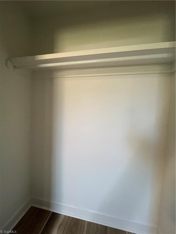 property viewer photo 11