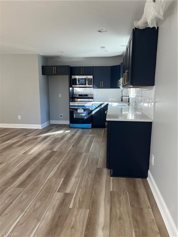 property viewer photo 3