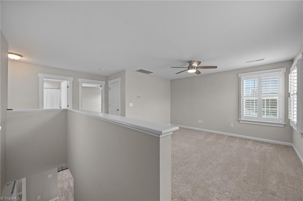 property viewer photo 22