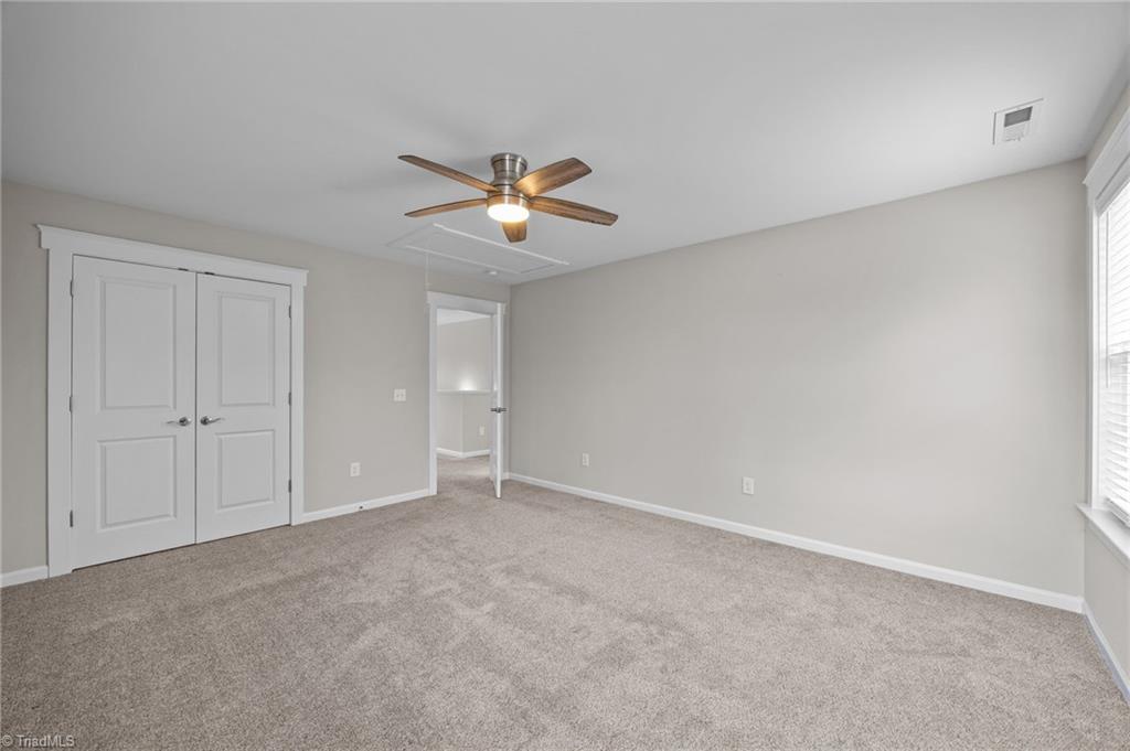 property viewer photo 25