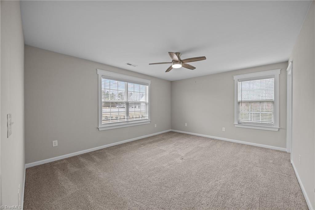 property viewer photo 27