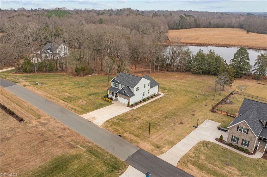 property viewer photo 35