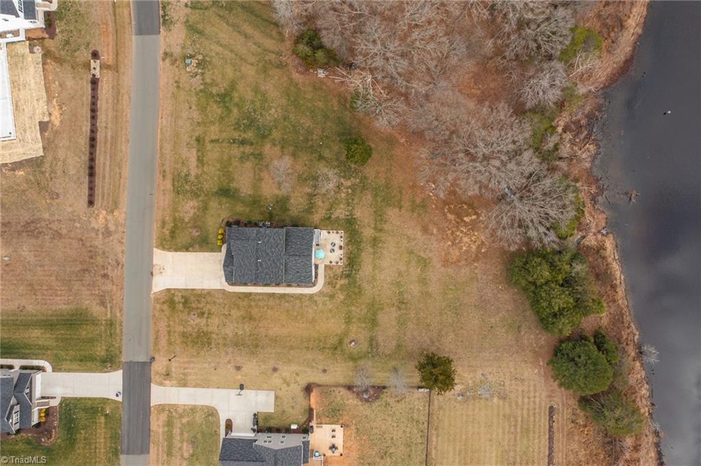 property viewer photo 39
