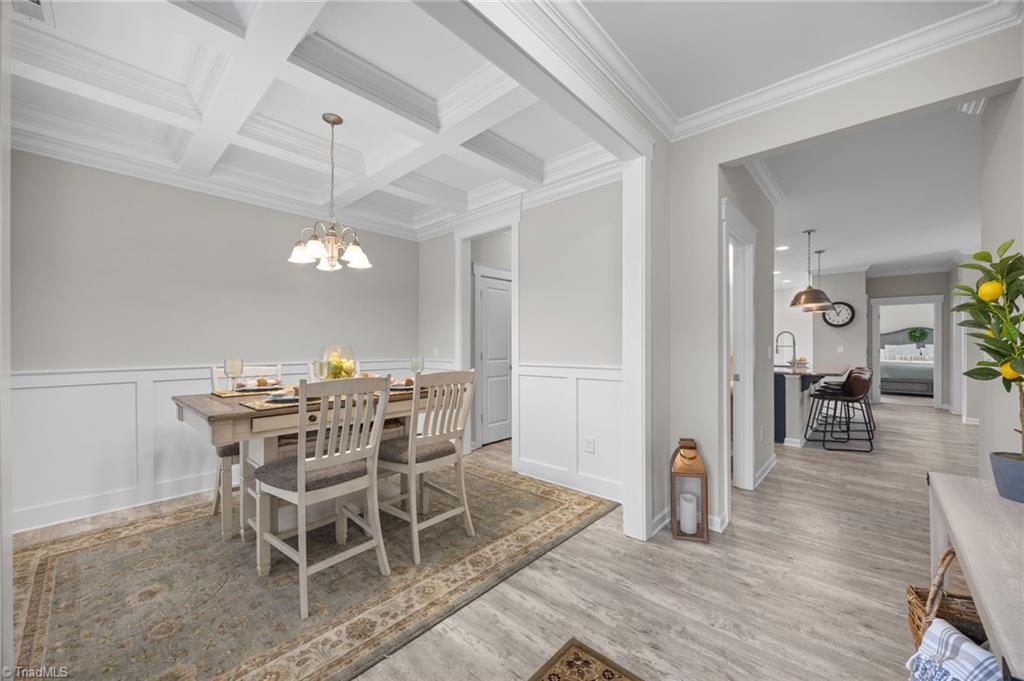 property viewer photo 4