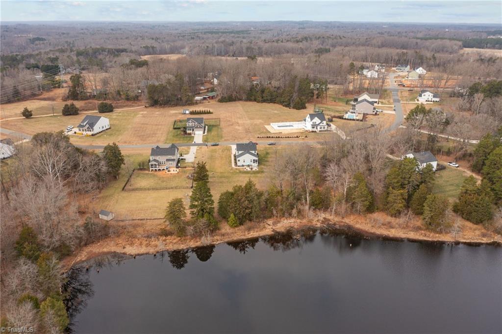 property viewer photo 40