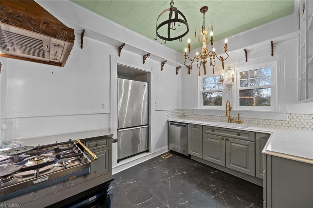 property viewer photo 14