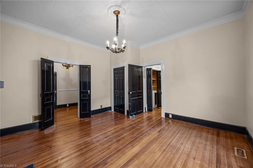 property viewer photo 22