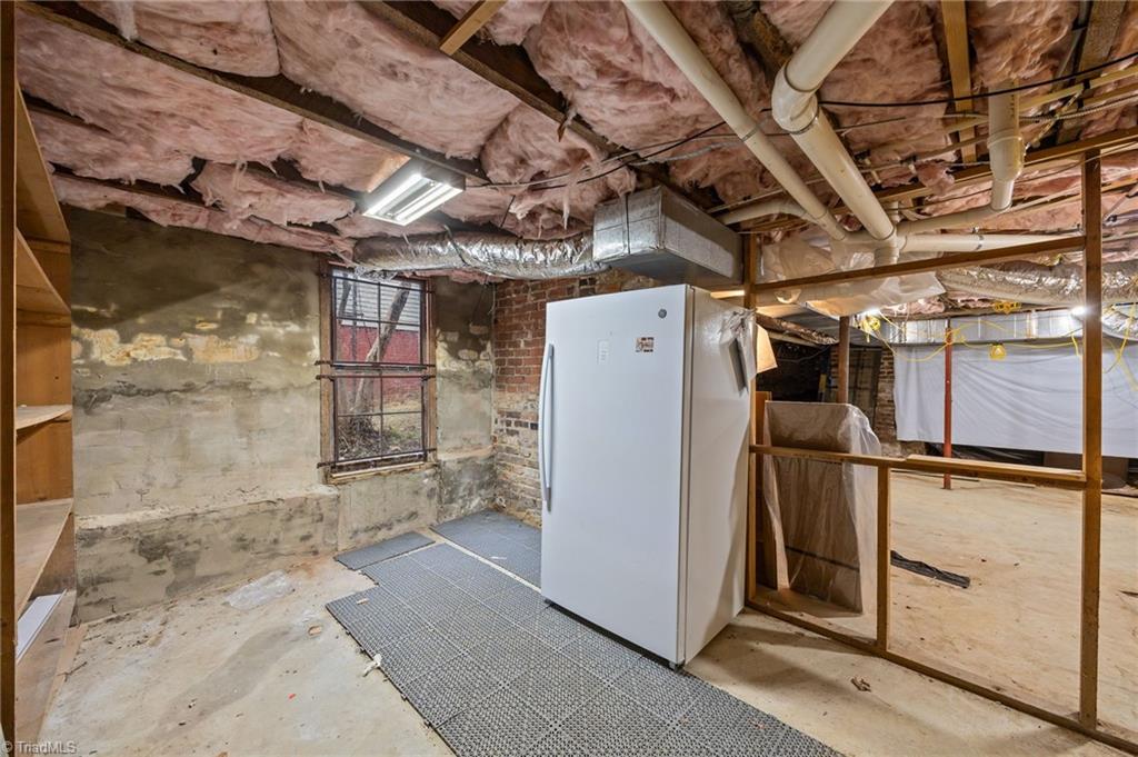 property viewer photo 29