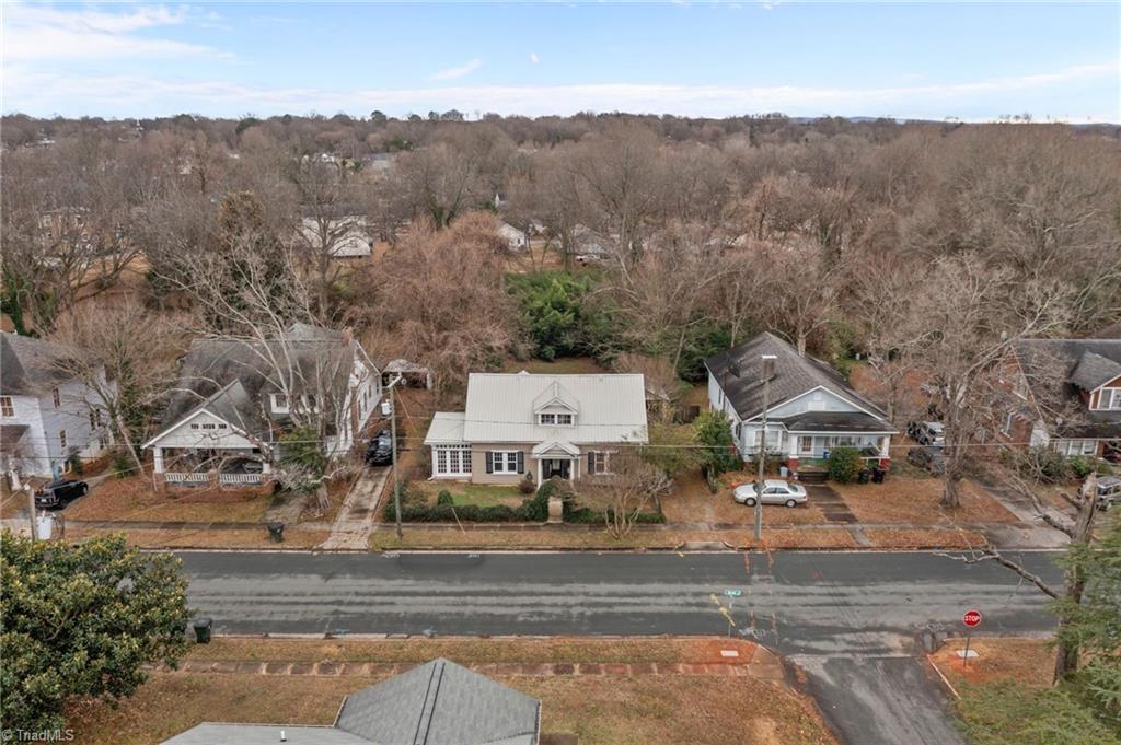 property viewer photo 3