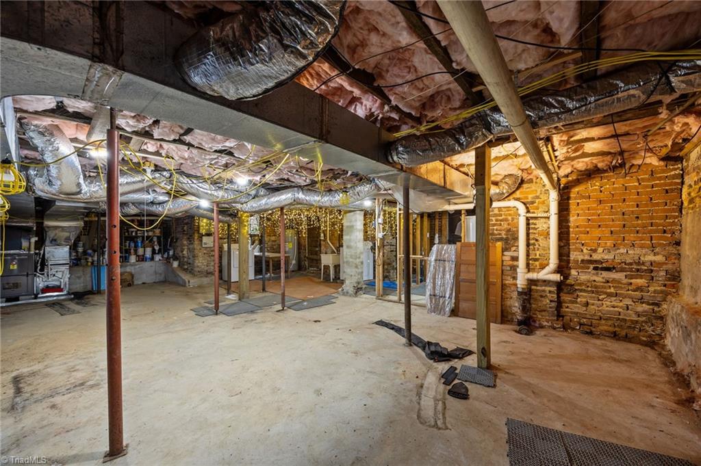 property viewer photo 30