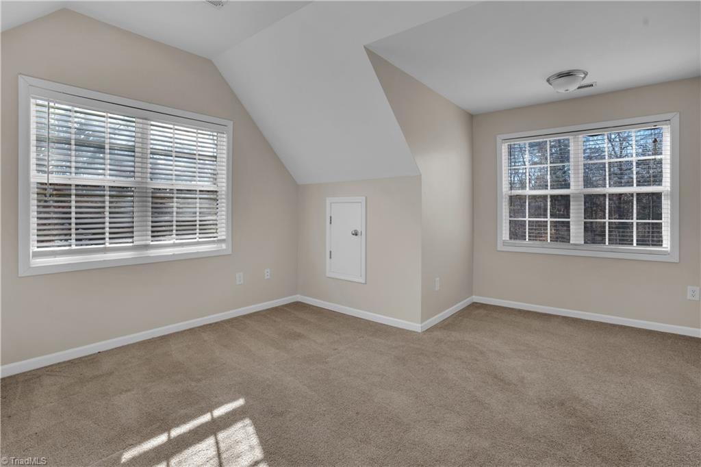 property viewer photo 34