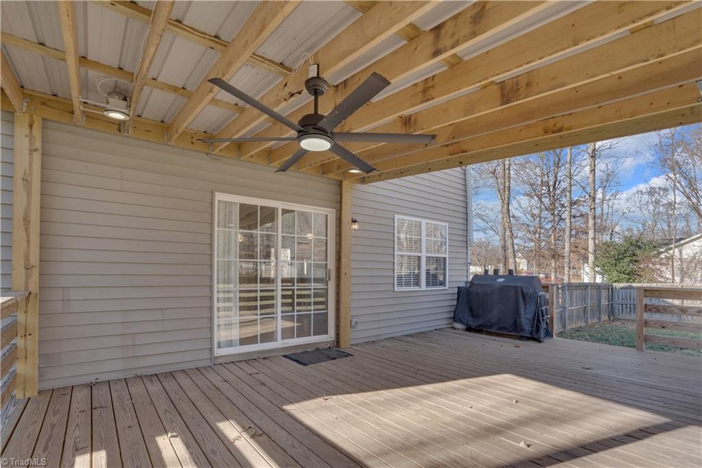 property viewer photo 41