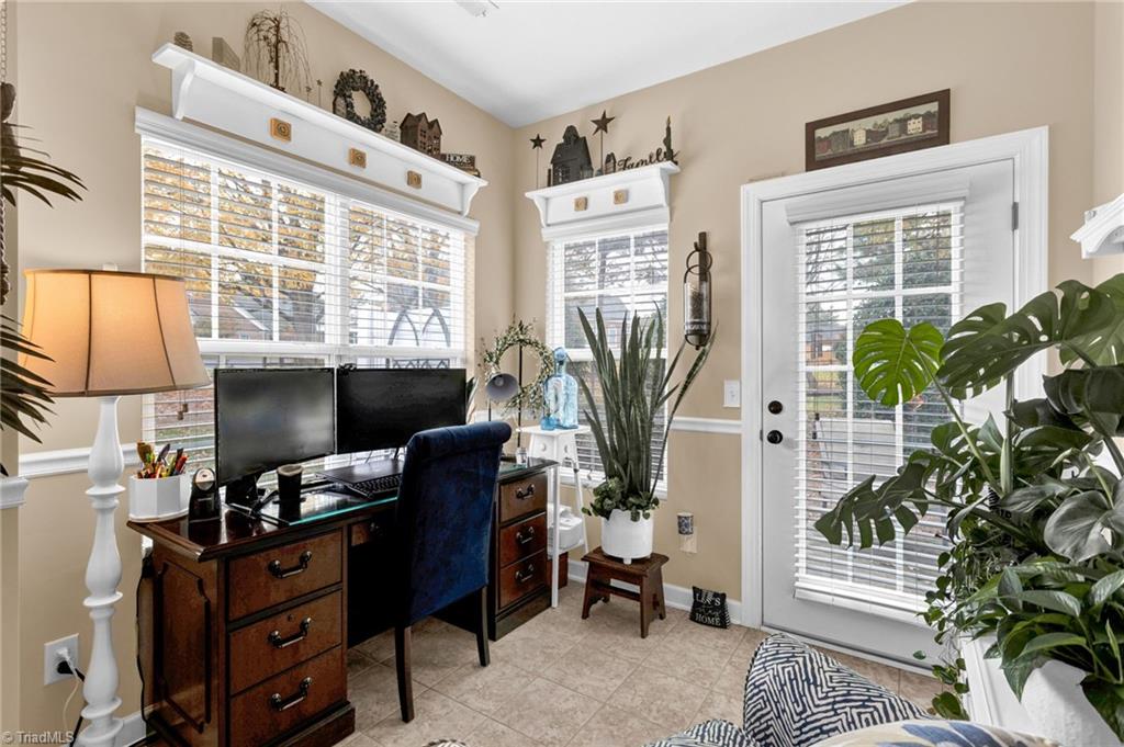 property viewer photo 12