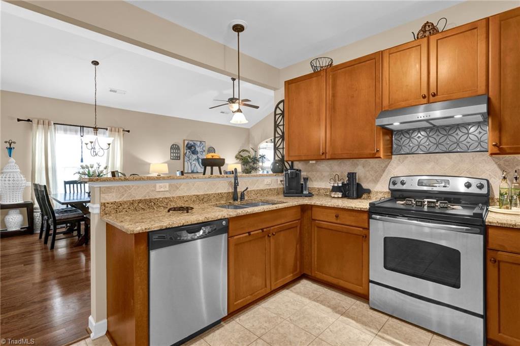 property viewer photo 15