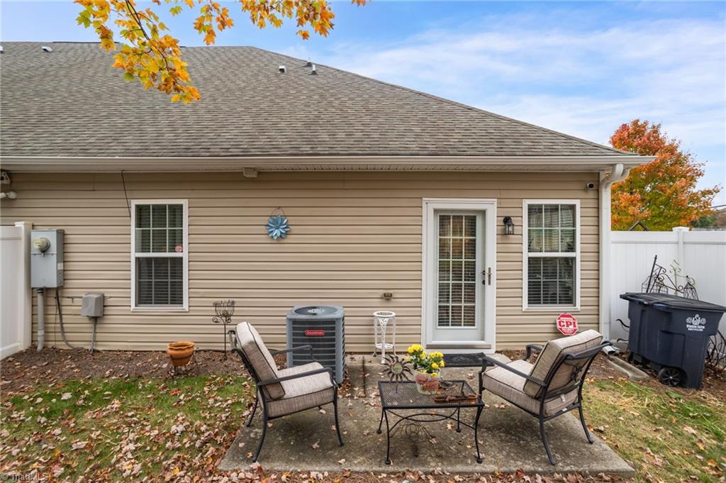 property viewer photo 26