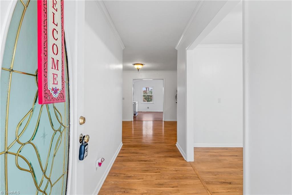 property viewer photo 1