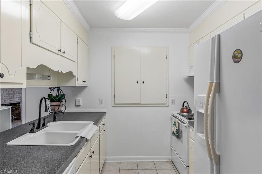 property viewer photo 10