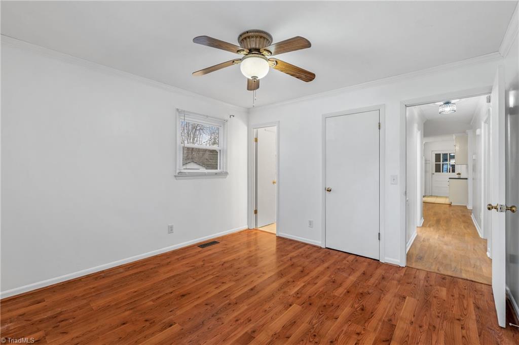 property viewer photo 16
