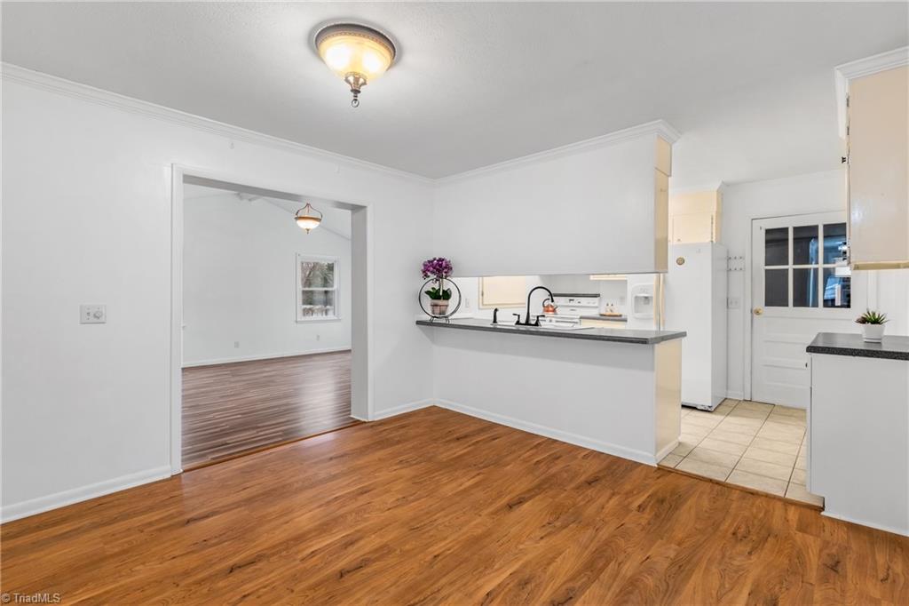 property viewer photo 6