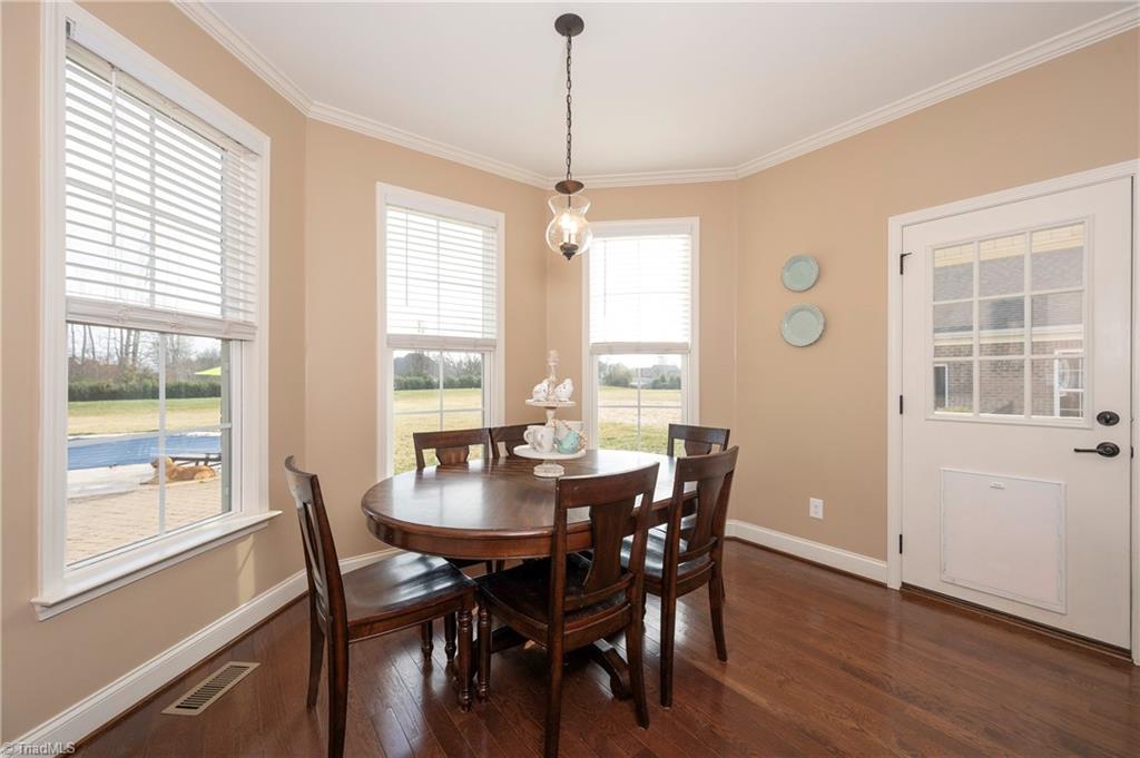 property viewer photo 12