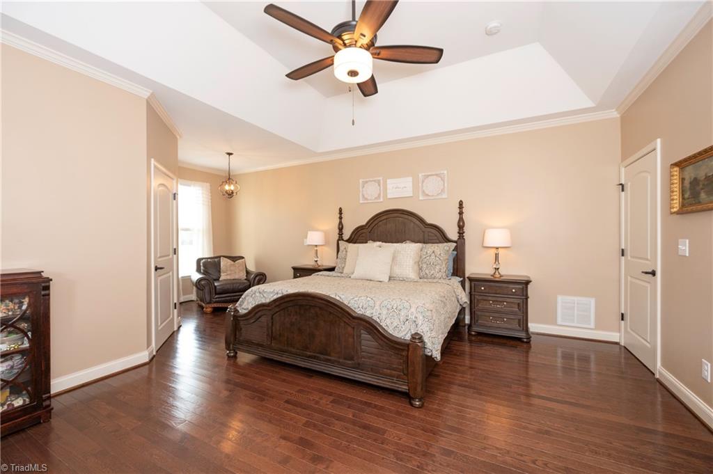 property viewer photo 19