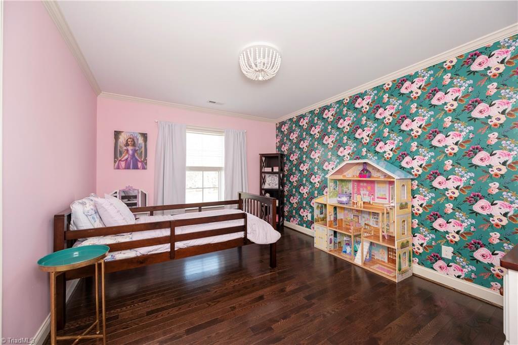 property viewer photo 22