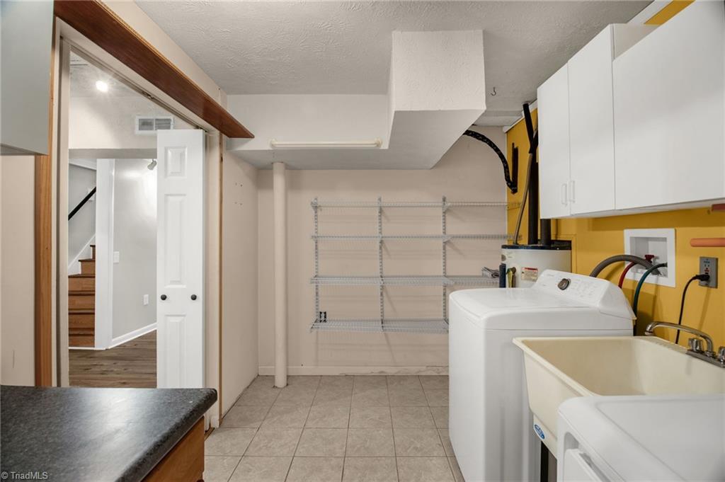 property viewer photo 20