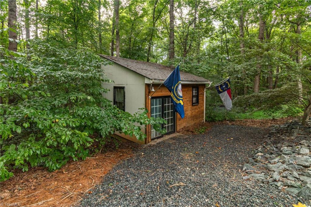 property viewer photo 36
