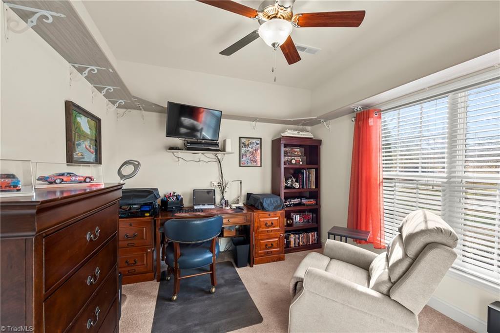 property viewer photo 11