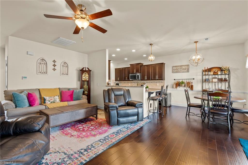 property viewer photo 21