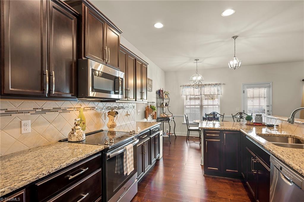 property viewer photo 28