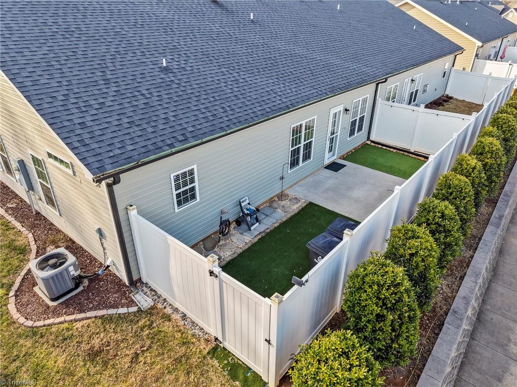 property viewer photo 31