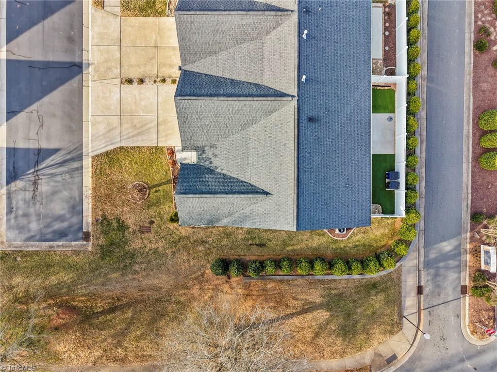 property viewer photo 32