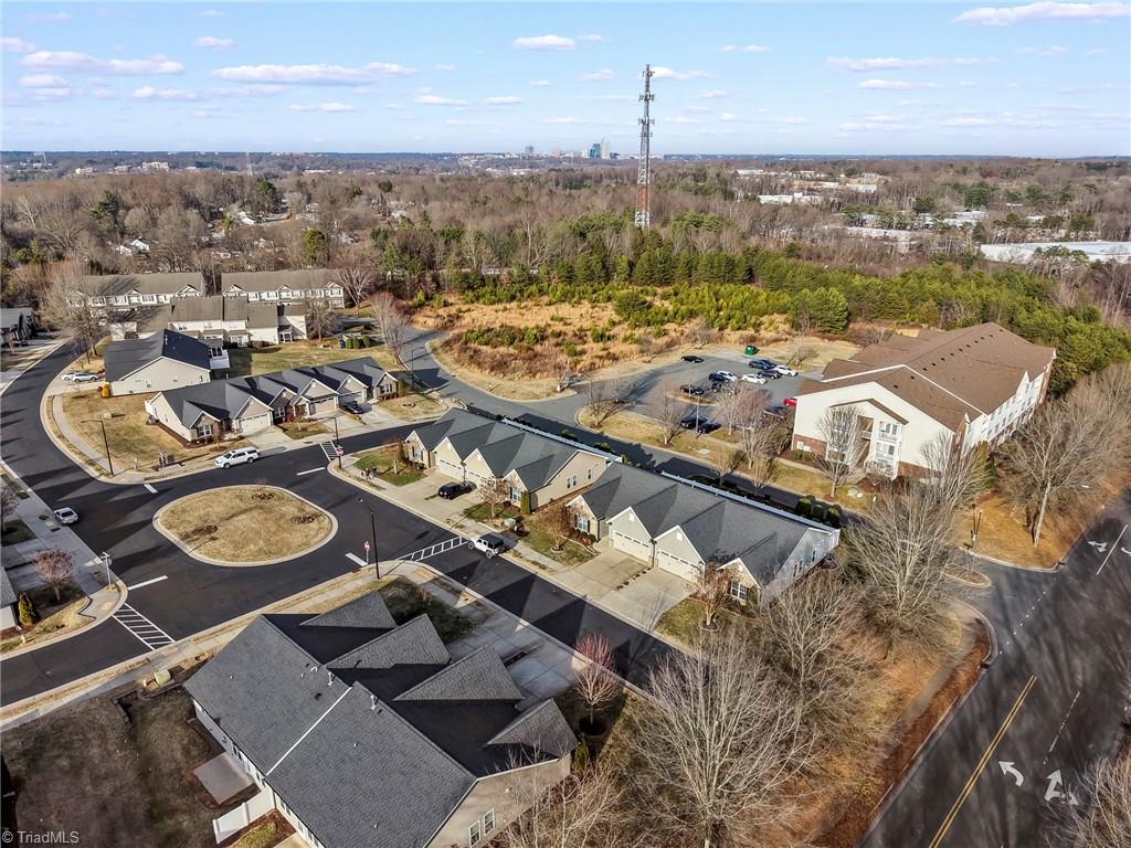 property viewer photo 36