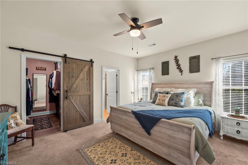 property viewer photo 5