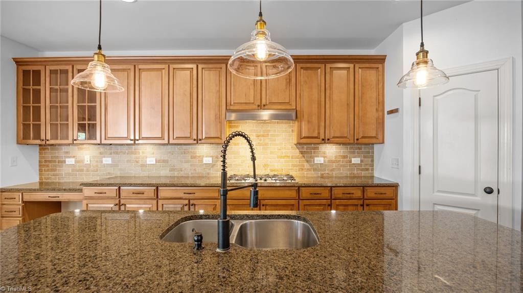 property viewer photo 12