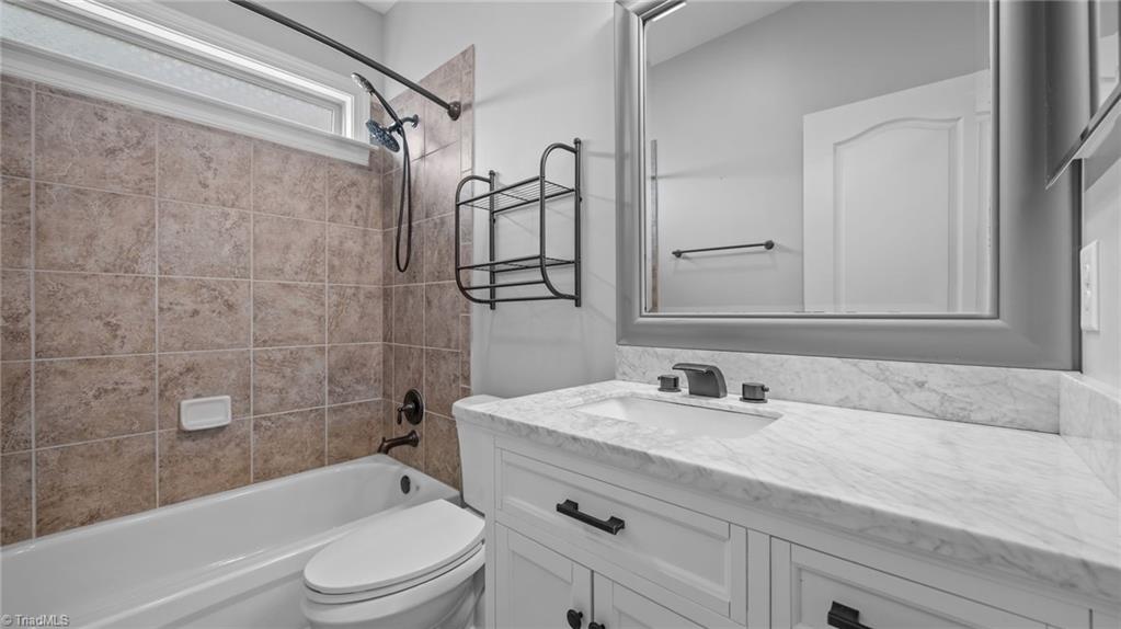 property viewer photo 17