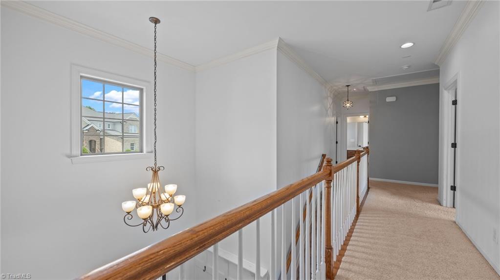 property viewer photo 20