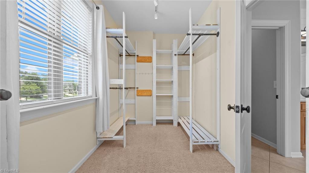 property viewer photo 28