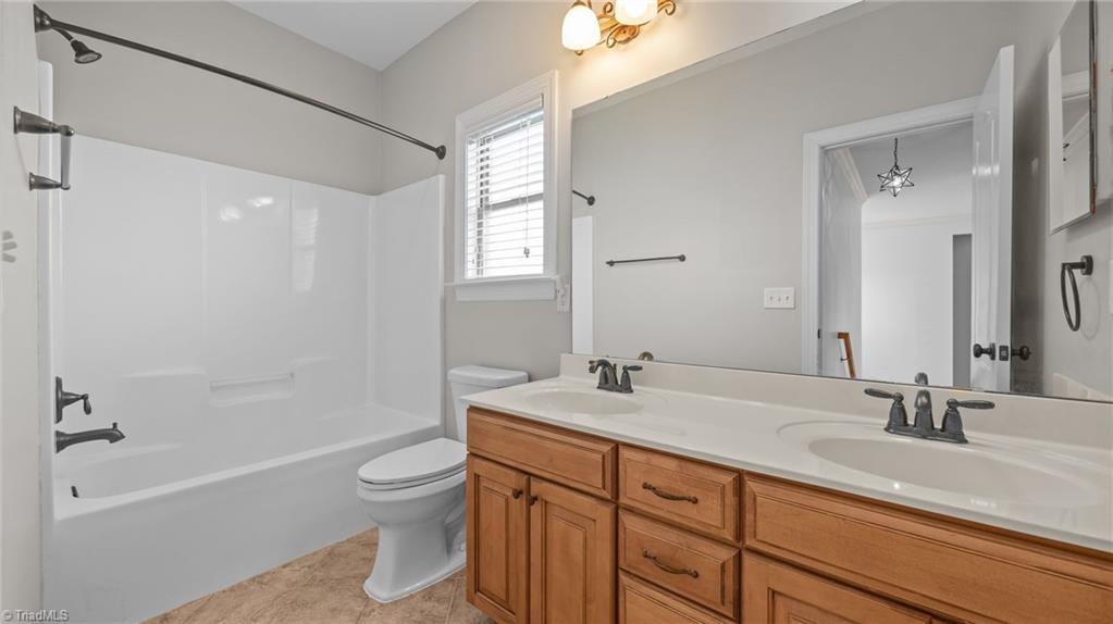 property viewer photo 34