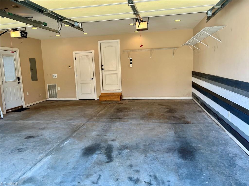 property viewer photo 42