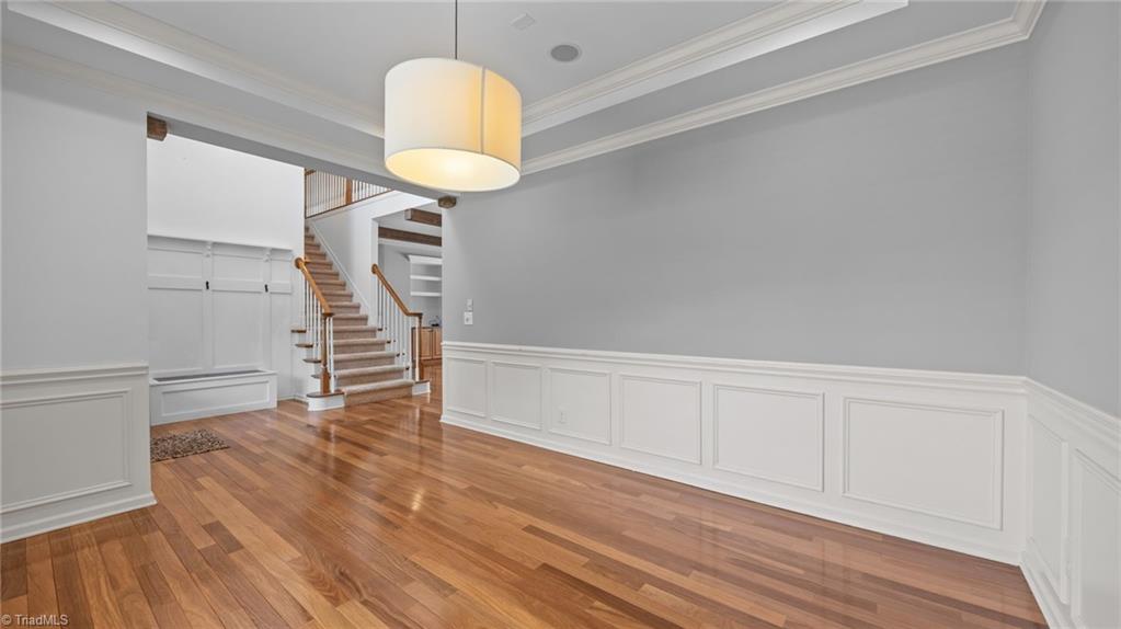 property viewer photo 6