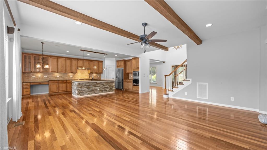 property viewer photo 8